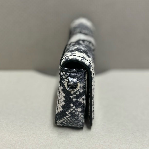 MARC JACOBS Mini Snakeskin-Embossed Leather Crossbody Bag - Picture 4 of 8